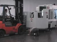 Паллет Haas бассейн