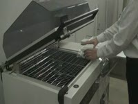 Индивидуальная упаковка флаконов жидкого мыла