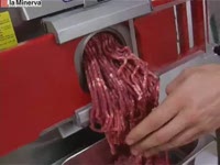 Работа мясорубки CE22WH