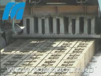 Передвижной вибропресс МАСТЕК Несушка с ковшом