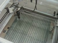 Работа самодельного лазерного гравировального станка