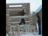 Строительство дома из оцилиндрованного бревна
