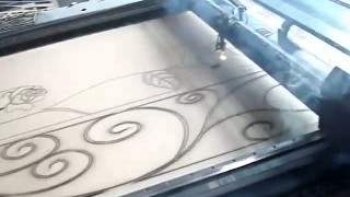 OMNI Лазерная машина для резки дерева