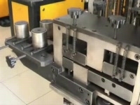 Станок для накатки рисунка на металле