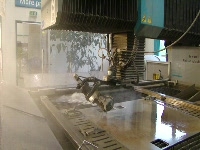 Промышленная установка гидроабразивной резки Flow