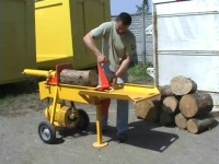 Дровокольный колун KP-450