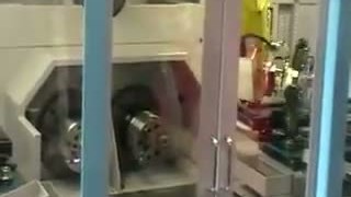 Пример работы робота Fanuc