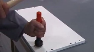 Hand insertion tool for mounting plates; Templates for hinge systems