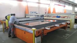 RUBI 303B - Стол раскроя стекла