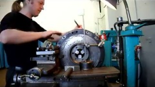 "Кусон 3". Торцевание маховика двигателя а/м Зил 130.