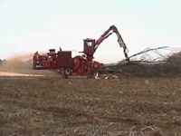 Самоходный измельчитель целых деревьев Morbark 30