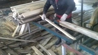 Торцовка тарной доски на станке ЦПА 40