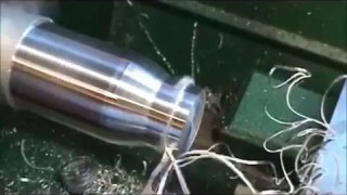 Токарная обработка металла отрезным резцом