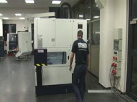 Универсальный вертикальный обрабатывающий центр MVC610A