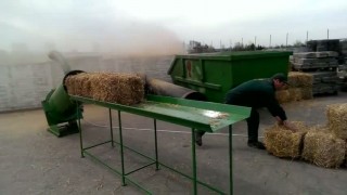 Соломорезка, измельчитель соломы