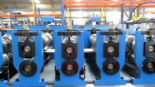 Линия AMOB для изготовления специальных загнутых Т-профилей