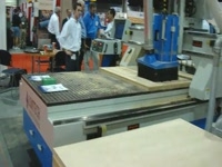 Фрезерный станок с ЧПУ LH 481 CNC