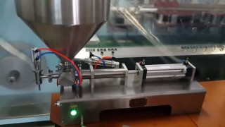 Дозатор жидких и пастообразных продуктов