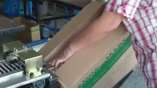 Станок для упаковки палочек для мороженого в коробки валом