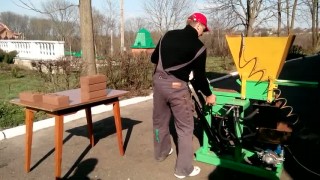 Производство Лего-Кирпича!