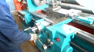 работа токарного станка CU-580 x 2000
