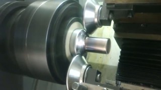 Давильно раскатной станок для ротационной вытяжки металла с ЧПУ