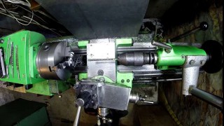 Как и чем сделать  квадратное отверстие