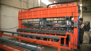 Автоматическая машина сварки арматурной сетки WFE с подвижными электродами