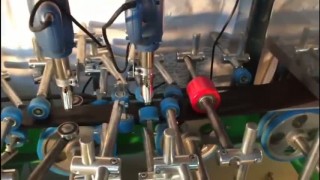 Станок для облицовывания погонажных изделий WoodTec PROFILINER в работе