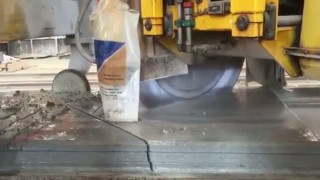 Автоматическая пила TDM для разрезания пустотных плит перекрытия