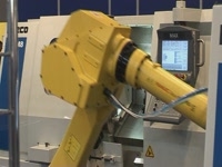 Роботизированная ячейка для токарной и фрезерной обработки