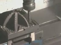 Металлобрабатывающий центр с ЧПУ Hurco vm10g