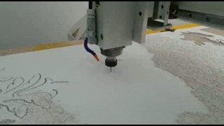 фрезеные станки с чпу для обработки вывески по пластики.