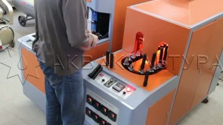 JD88-B. Полуавтомат выдува ПЭТ-тары.