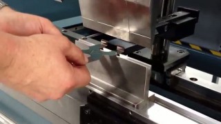 Пресс листогибочный гидравлический AD-R-30220