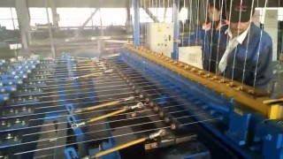 Станок для скручивания сетки ограждения для пастбищ,поле лесных угодий