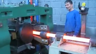 Стан для поперечно-винтовой прокатки стальных шаров