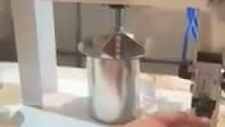 Укупорщик для банок, ведерок, лотков без резьбы