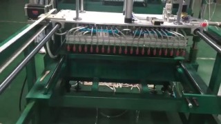 Автоматический пресс для формирования ложки и вилки из шпона