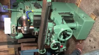 Универсально фрезерный станок Прага 221Т X Y Z 0,01мм. Мало эксплуатировался!