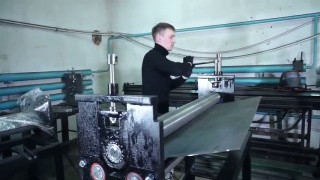 Вальцовочный станок электромеханический трехвалковый RME-1300х4