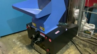 Новая мини дробилка XFS-300 для пластика