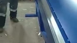 Минимальная полка 10 мм. Листогибочный станок серии ЛГС