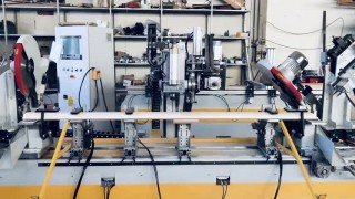 Balestrieri Двухсторонний пильный станок для дверной коробки