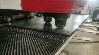 Координатно-револьверный пресс (координатно-пробивной)  Schhiavi Vulcano 2  