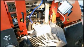 Автоматический колонный ленточнопильный станок CORMAK H-300 HA