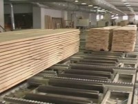 Угловая передача пакета пиломатериала