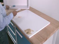 Installation of cup hinges with a drilling template: Do-It-Yourself with Hettich