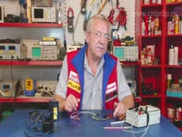 Защита от переполюсовки простым способом