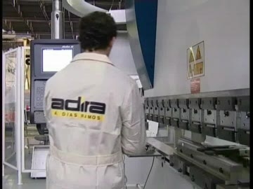 Листогибочный пресс adira серии QHD